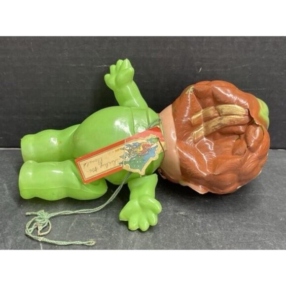 Very Rare HTF Vintage Peter Pan Celluloid Doll 9 Inch - Decor Hang Up Or Display - Picture 5 of 7
